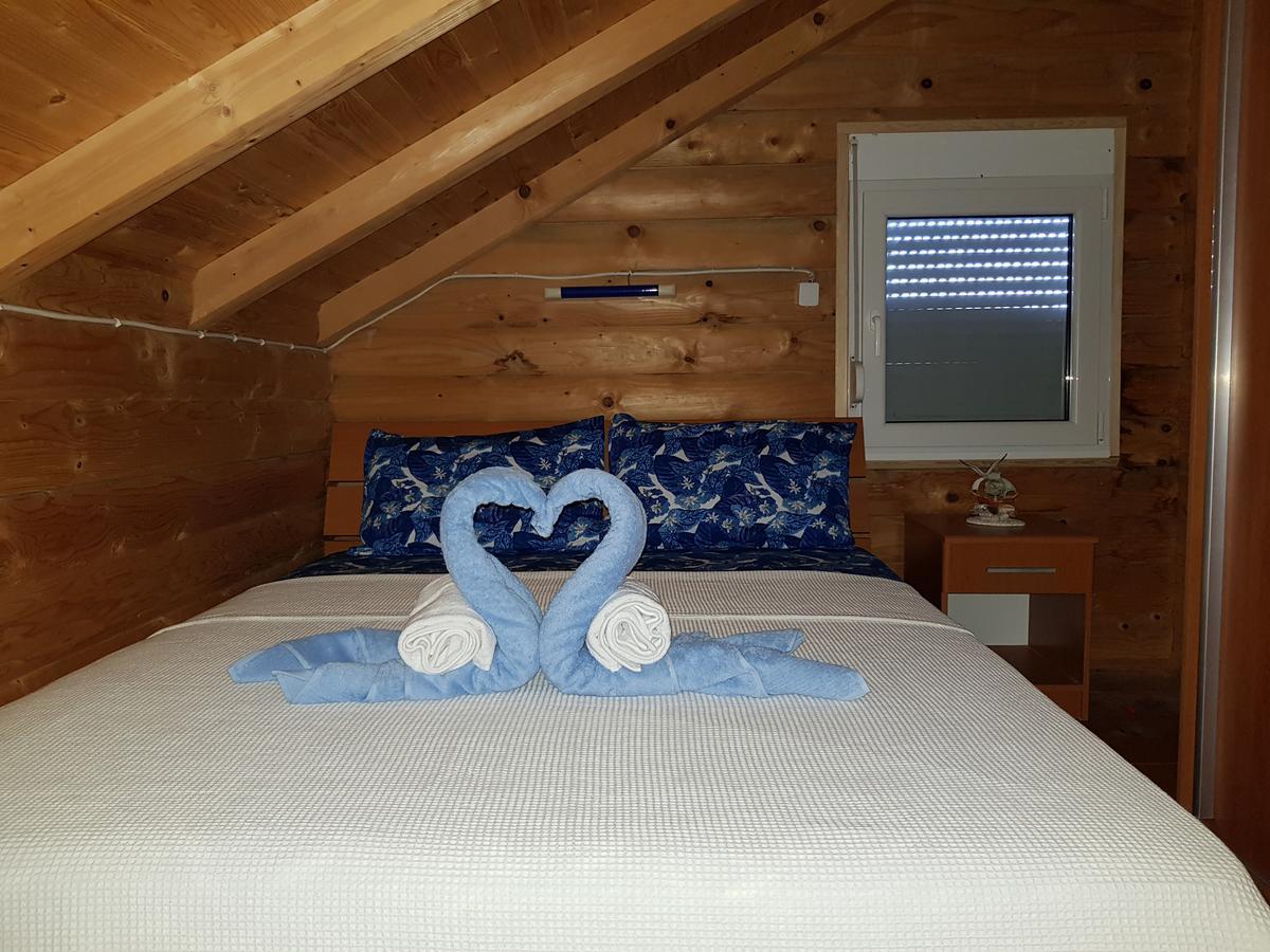 Holiday House Kruce Ulcinj Bagian luar foto