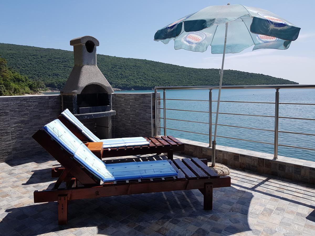 Holiday House Kruce Ulcinj Bagian luar foto